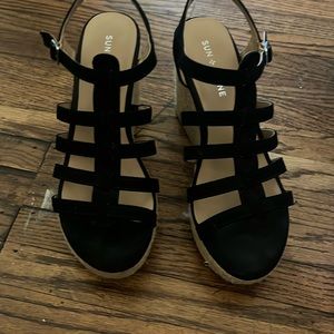 Platform shoes